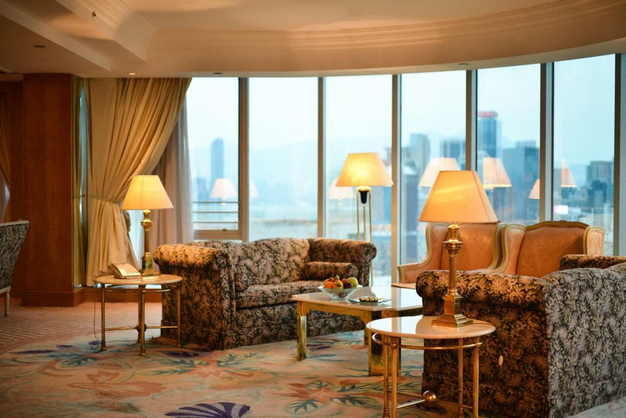 Regal Hongkong Hotel Ngoại thất bức ảnh The Club Lounge at the Shangri-La Hotel, Kuala Lumpur